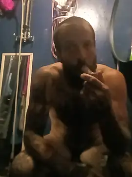Whipit323's Webcam Show