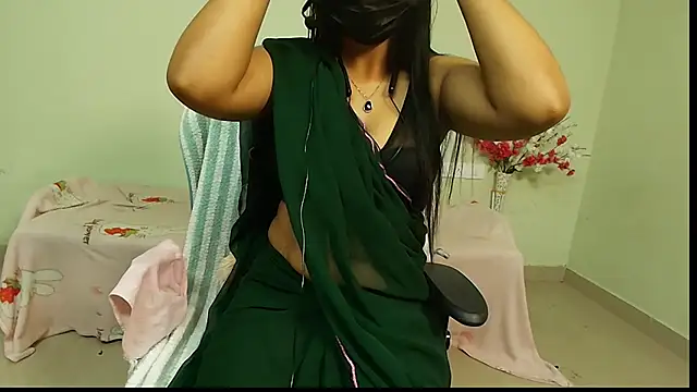 عرض كام Pallavi_Krishna_Tamil