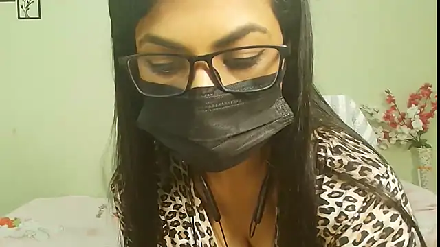 Pallavi_Krishna_Tamil's Webcam Show