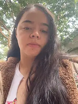 Srta_ahome69's Webcam Show