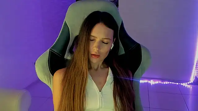 XXX chat uživo modela yourArya
