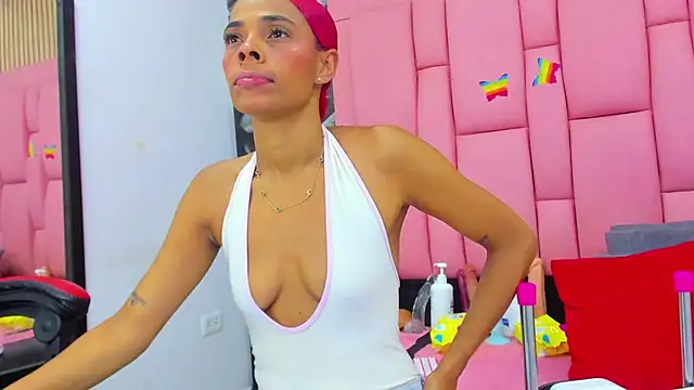 Brithanyslim XXX чат на живо