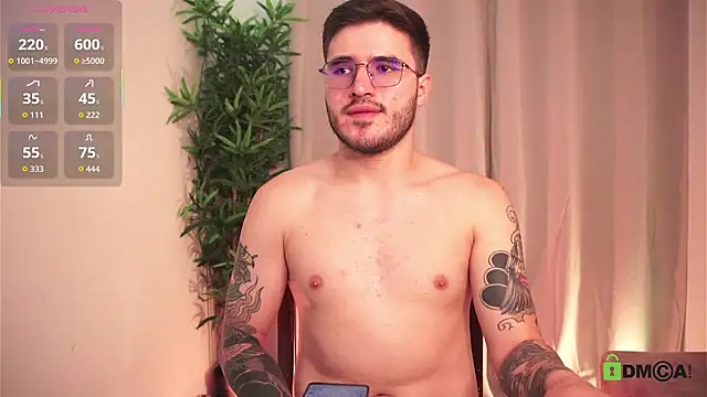 Tony_Wylie's Webcam Show