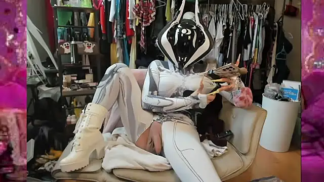 jessy0504 Show in webcam