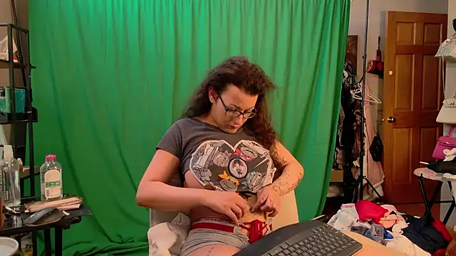 jessy0504 Show in webcam