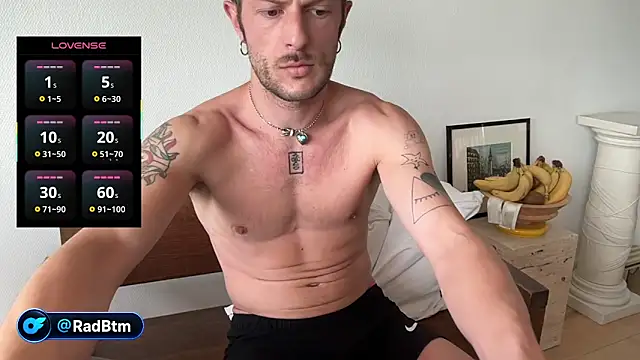 RadBtm Show Webcam