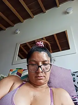 Andrea__Cortez's Live XXX Chat