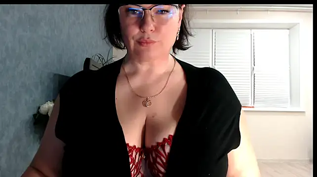 Chat +18 de Nora_Star ao vivo