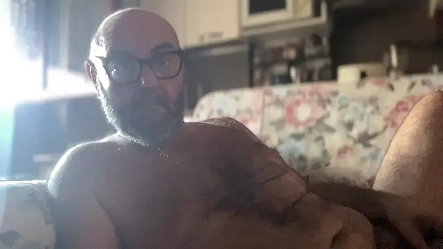 MM7026 Webcam-Show