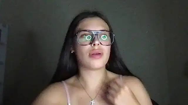 MoonriseGoddess – Naživo XXX chat