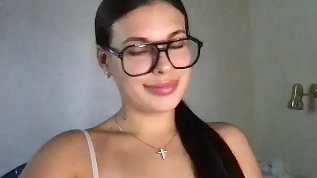 MoonriseGoddess élő XXX-chatje