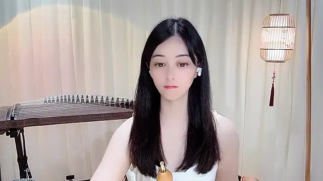 Tian-xin-999's Live XXX Chat