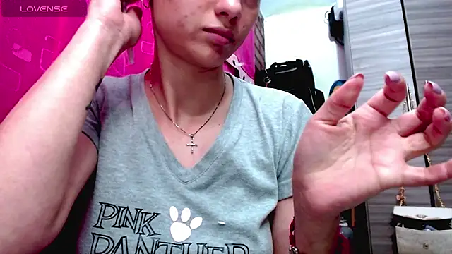 holy_juli Webcamshow