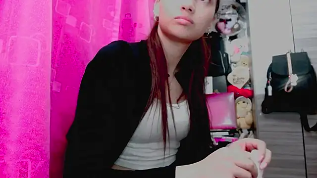 holy_juli – live chatrum