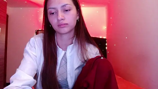 holy_juli's Live XXX Chat