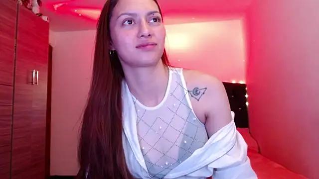 XXX chat uživo modela holy_juli