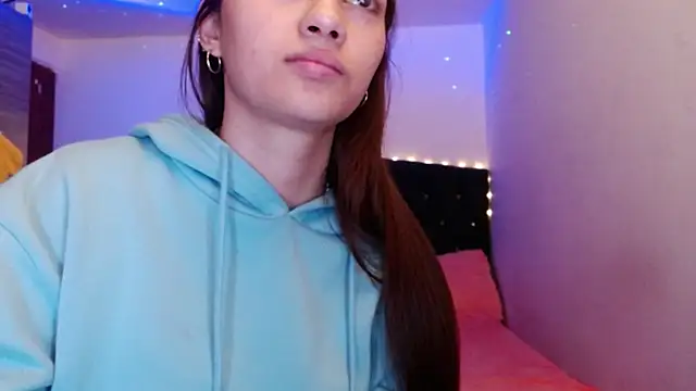Živý XXX chat holy_juli
