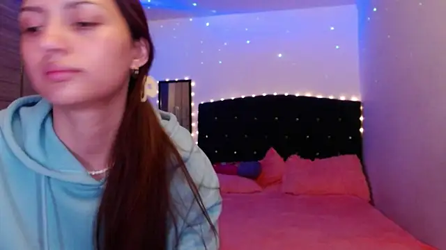 holy_juli – Live XXX-chat