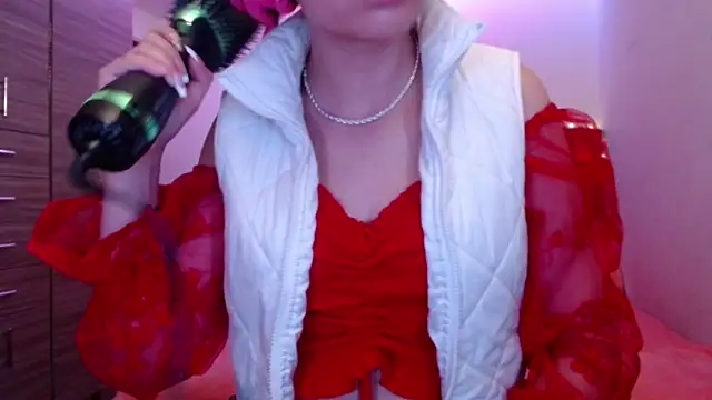 Živá chatovací místnost holy_juli