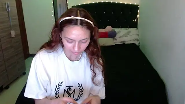 Živá chatovací místnost holy_juli