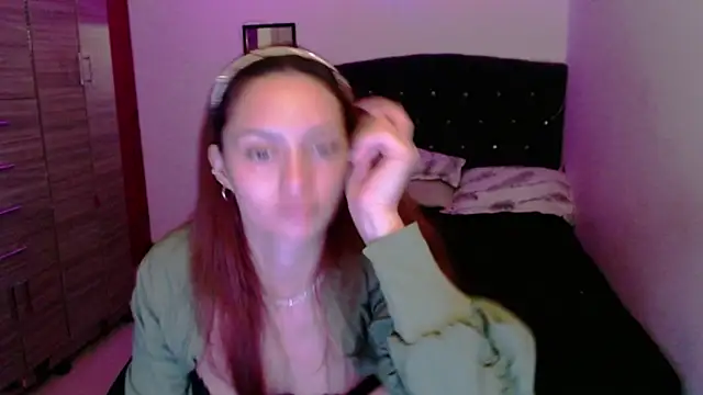 holy_julin Live XXX chat
