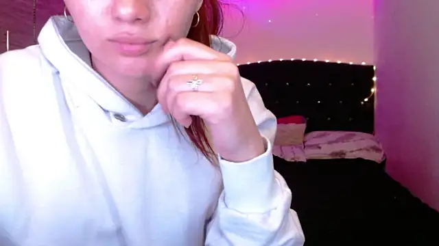 Chat ao vivo de holy_juli