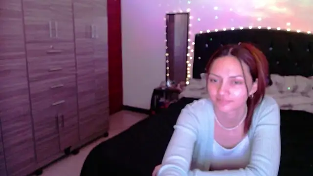 Chat XXX en directo de holy_juli