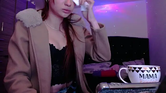 holy_juli 라이브 XXX 채팅