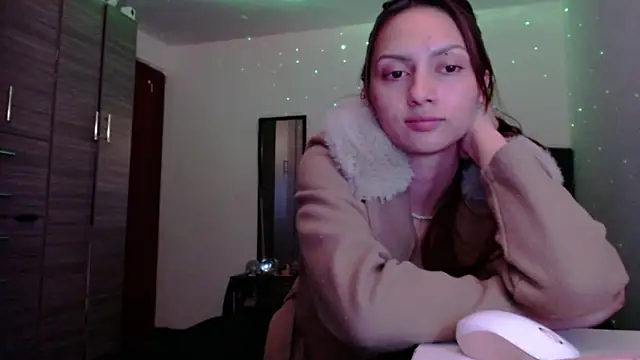 holy_juli – Live XXX-chat