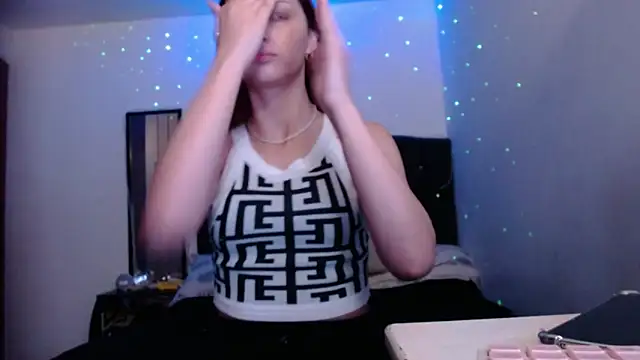 Chat XXX en directo de holy_juli