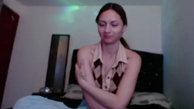 Živý XXX chat holy_juli
