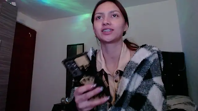 Živý XXX chat holy_juli