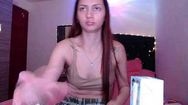 Chatroom XXX en direct de holy_juli