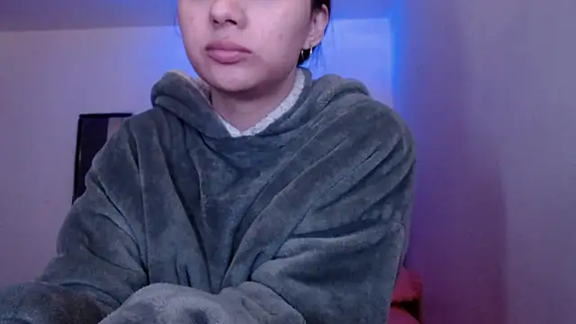 Živý XXX chat holy_juli