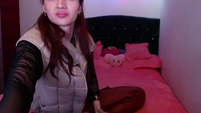 holy_juli লাইভ XXX চ্যাট