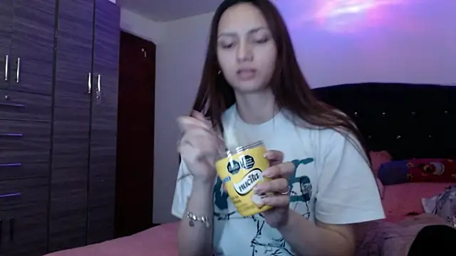 Živý XXX chat holy_juli