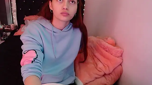 Živý XXX chat holy_juli
