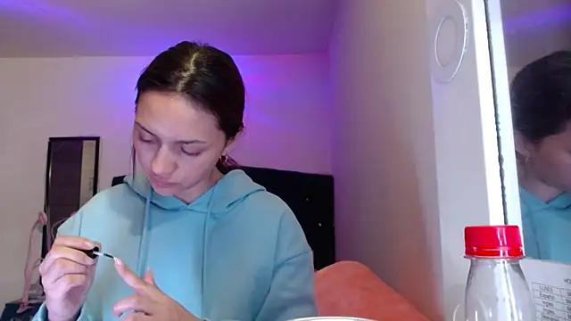 holy_juli 라이브 XXX 채팅