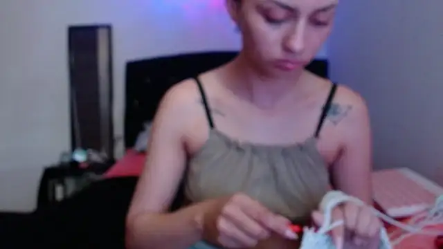 holy_juli live XXX chat