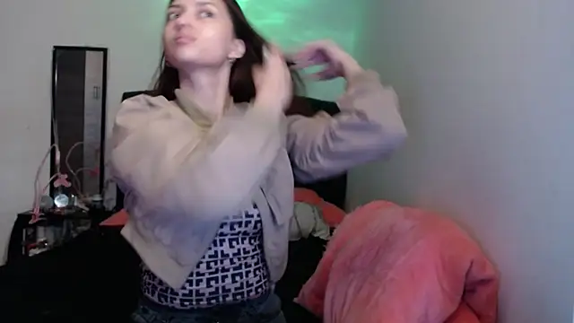holy_juli Live XXX-Chat