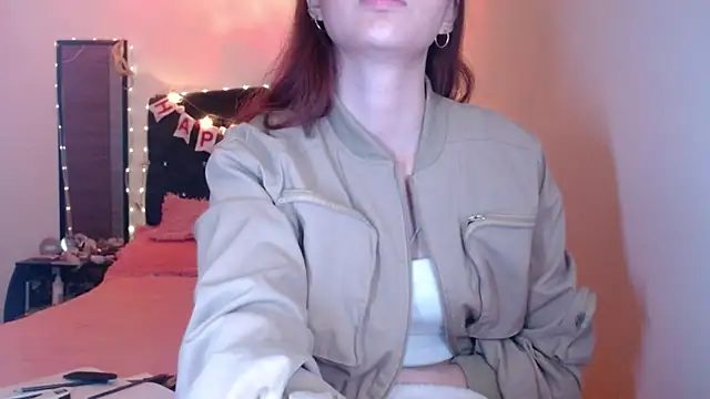 Chatroom XXX en direct de holy_juli
