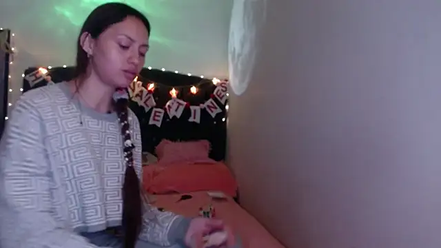 holy_juli's Live XXX Chat