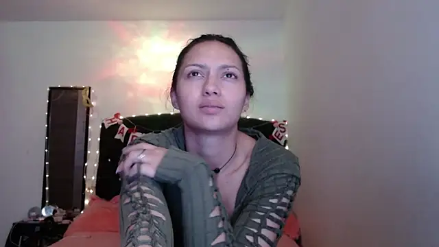 holy_juli Chat XXX in diretta
