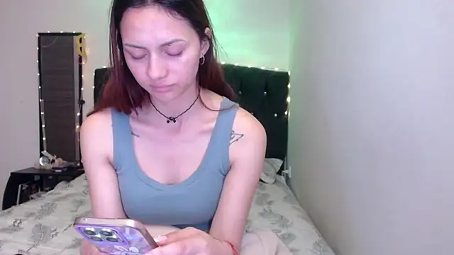 holy_juli Live XXX-Chat