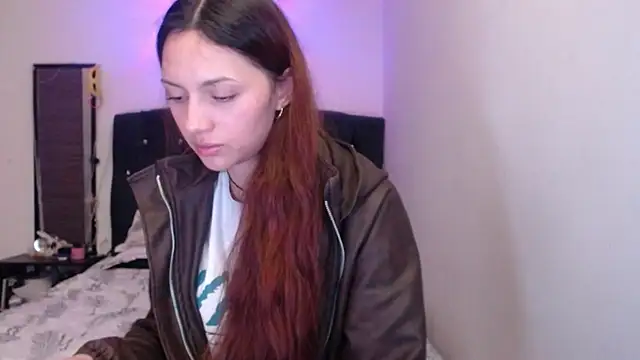 holy_juli Webcam show