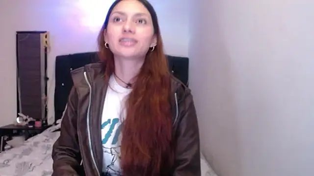 holy_juli Adlı Modelin Web Kamerası Şovu