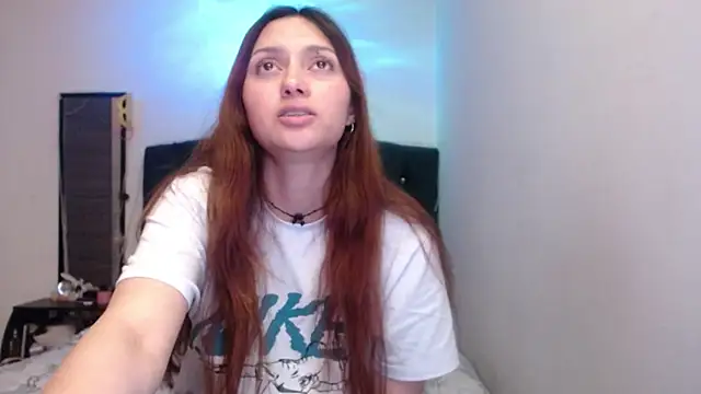 عرض كام holy_juli