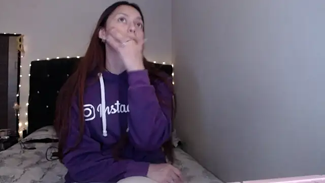 holy_juli Webcamshow