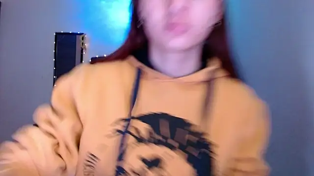 Webkamerová show holy_juli