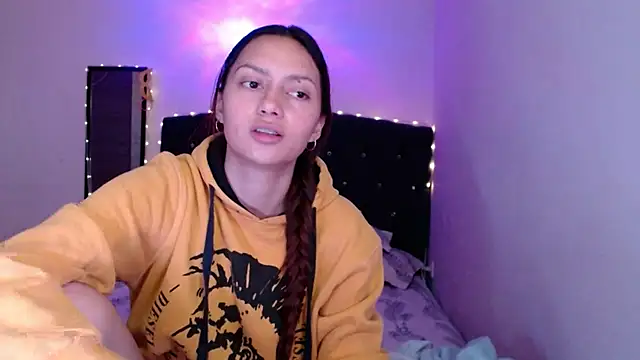 holy_juli Webcamshow